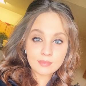 Meet your Posher, Hope